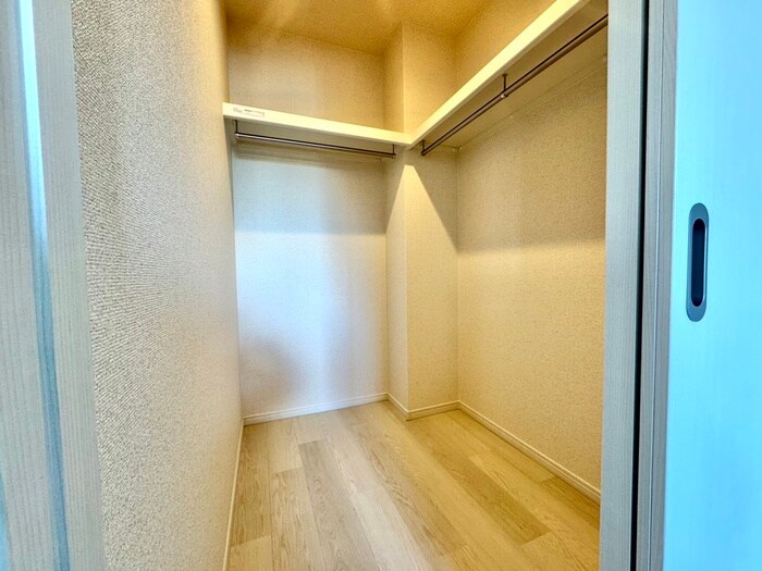 物件内観写真18　(収納)