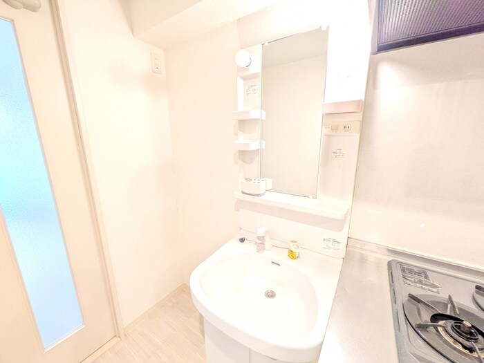 ヴァンベ－ル服部の洗面