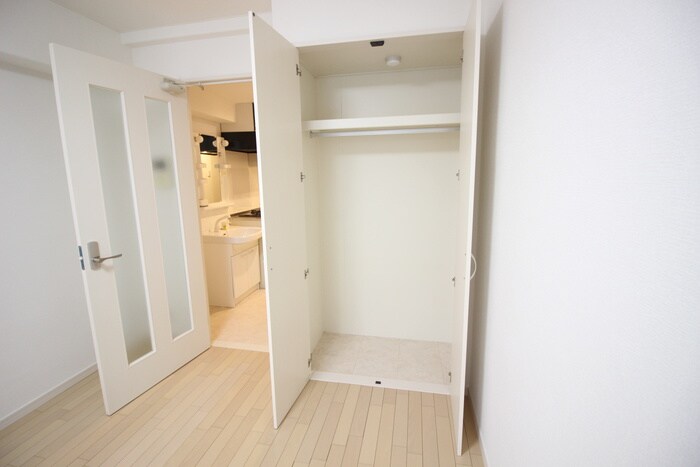 物件内観写真14　(収納)