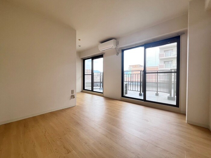 物件内観写真6　(居室)