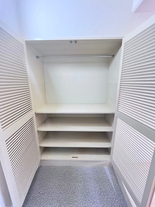 物件内観写真16　(靴箱)