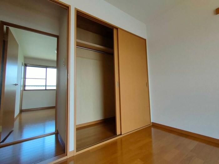 物件内観写真14　(収納)