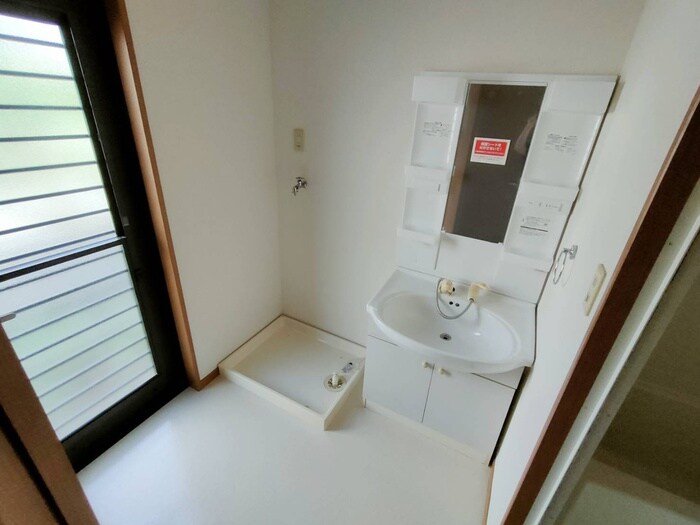 物件内観写真15　(洗面)