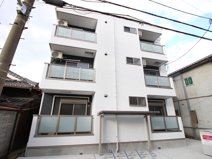 物件外観写真2　(外観写真)