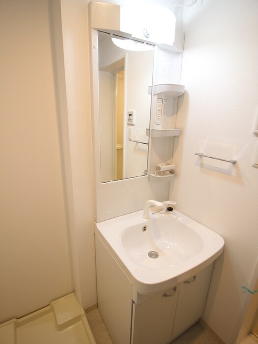 物件内観写真15　(洗面)