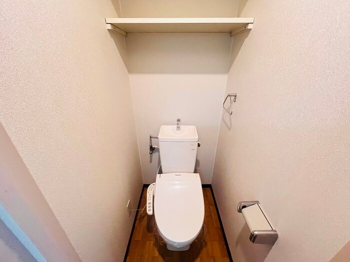 物件内観写真11　(トイレ)