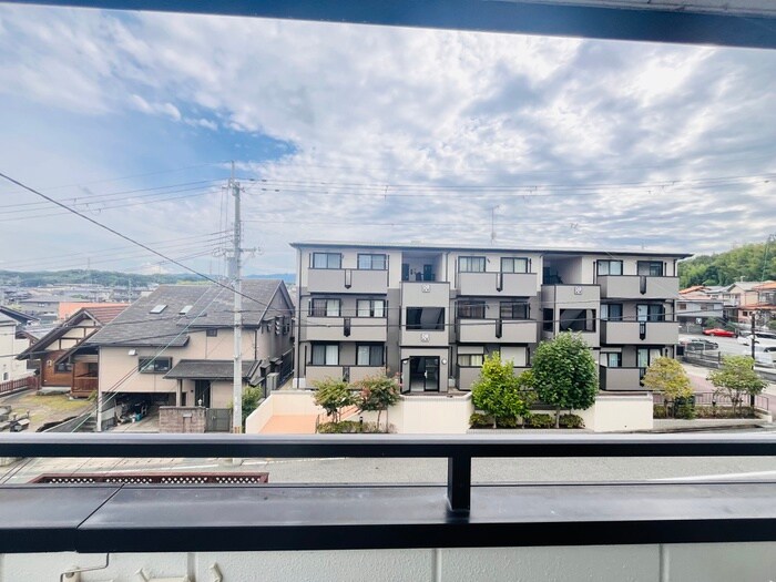 物件内観写真21　(室内からの展望)