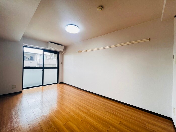 物件内観写真22　(居室)