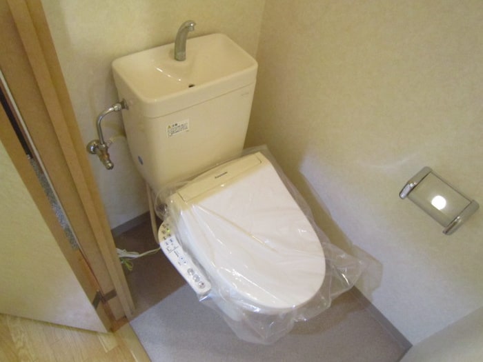 物件内観写真15　(トイレ)