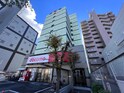 スチュ－デント平野