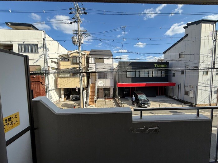 物件内観写真21　(室内からの展望)