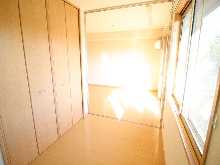 物件内観写真15　(居室)