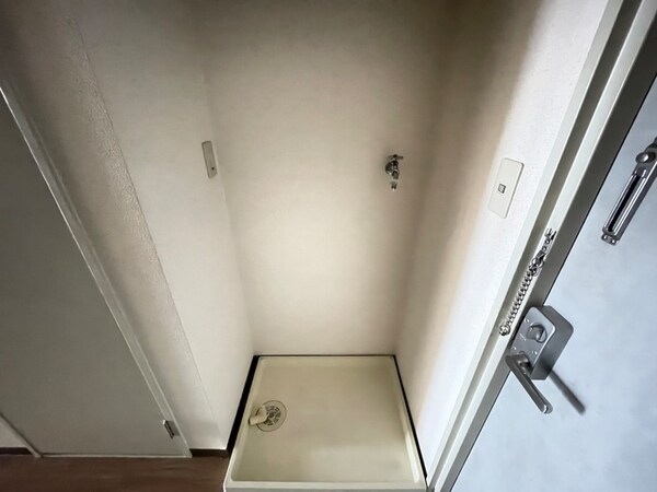 洗濯機置場