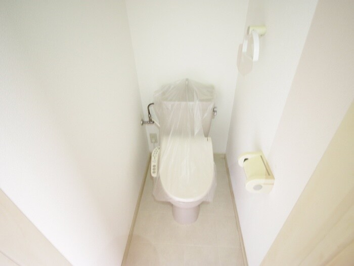 物件内観写真11　(トイレ)