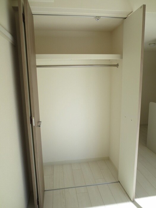 物件内観写真9　(収納)