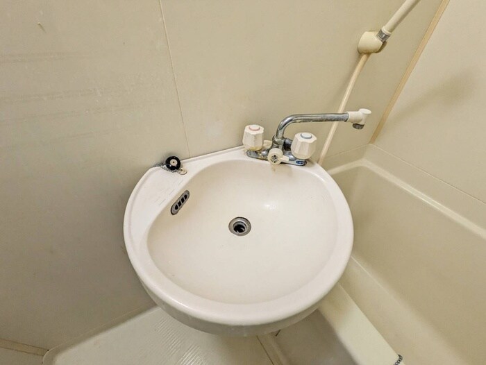 物件内観写真13　(洗面)