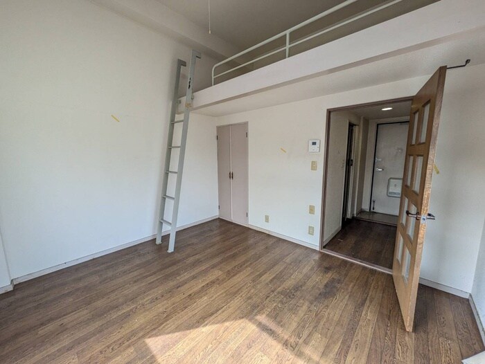 物件内観写真18　(居室)