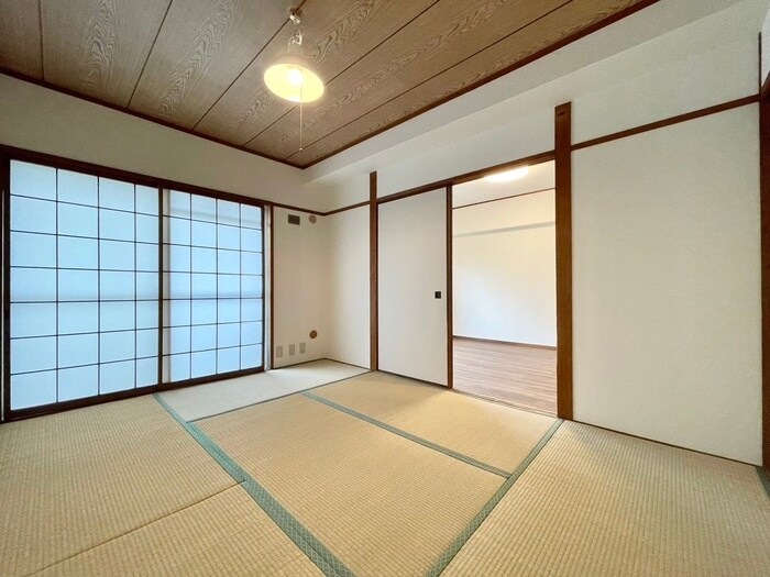 物件内観写真8　(居室)