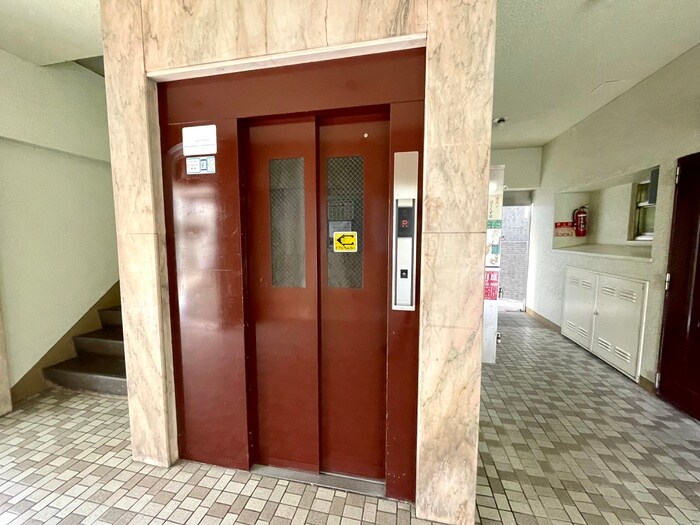 物件外観写真6　(建物設備)