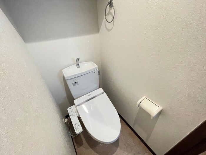 物件内観写真17　(トイレ)