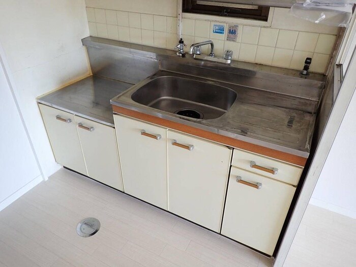 物件内観写真8　(キッチン)