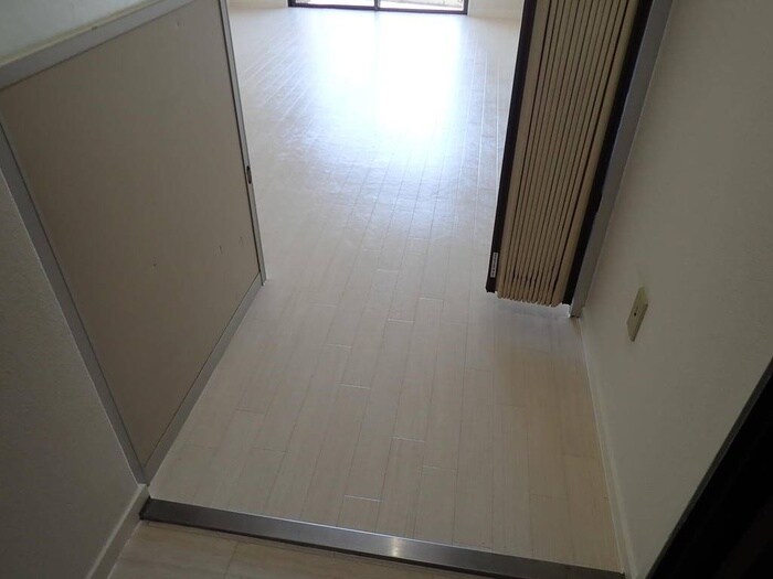 物件内観写真13　(居室)