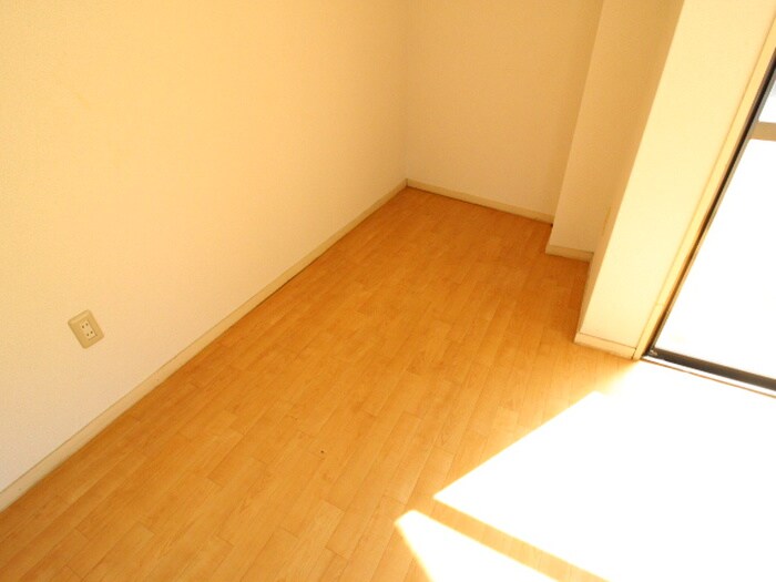 物件内観写真14　(居室)