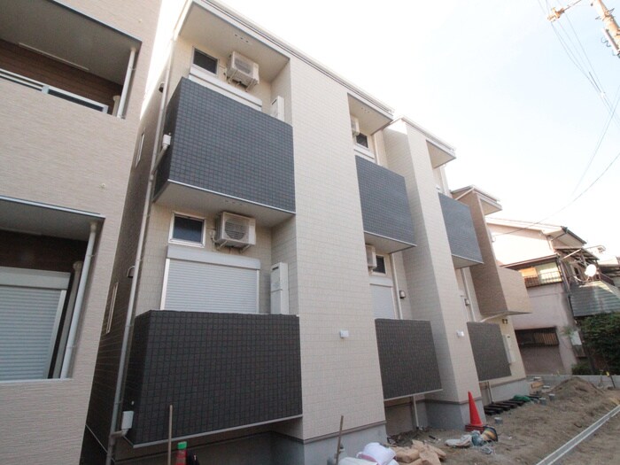 物件外観写真1　(外観写真)