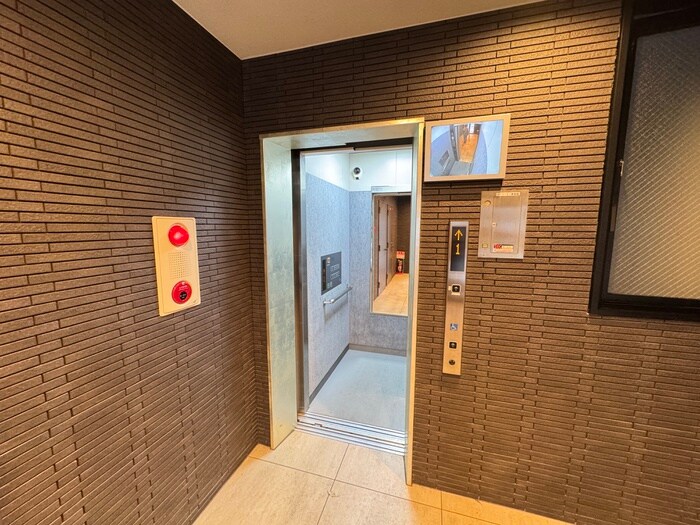 物件外観写真3　(建物設備)