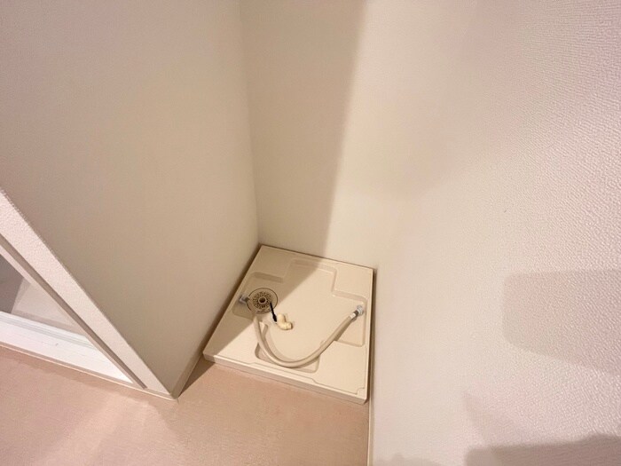 物件内観写真20　(洗濯機置場)