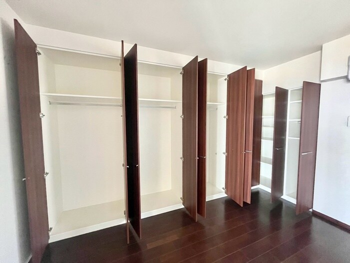 物件内観写真13　(収納)