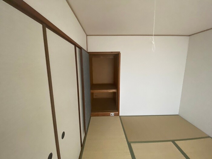 物件内観写真11　(居室)