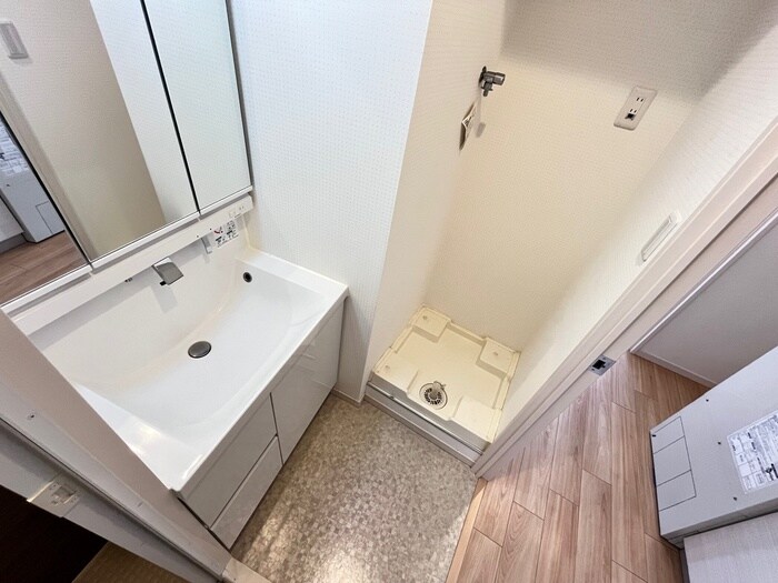 物件内観写真10　(洗面)