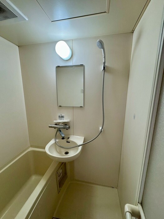 物件内観写真18　(洗面)