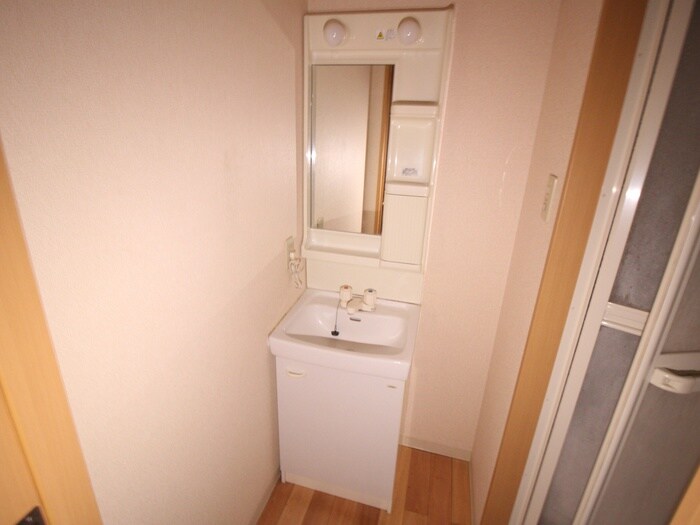 物件内観写真10　(洗面)