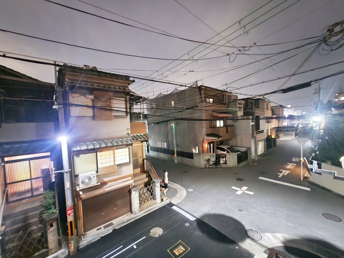 物件内観写真16　(室内からの展望)