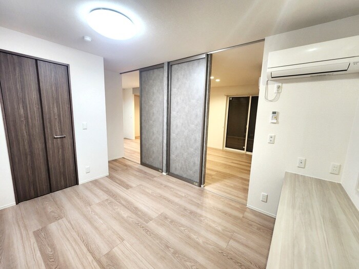 物件内観写真19　(居室)