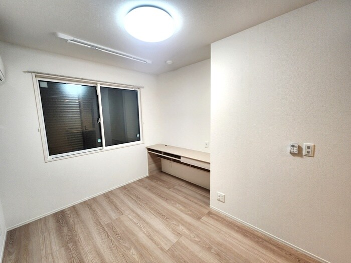 物件内観写真19　(居室)