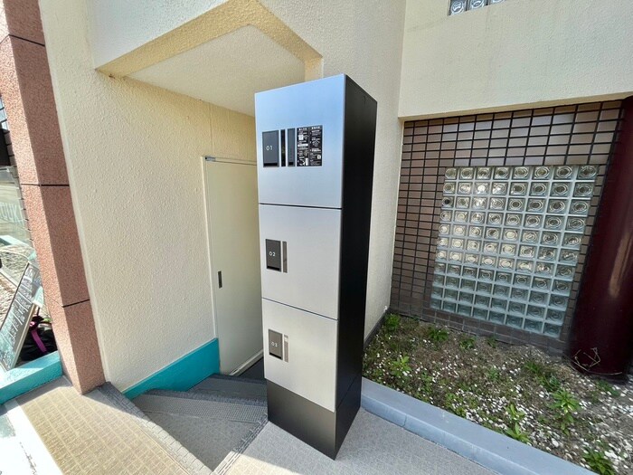 物件外観写真4　(建物設備)