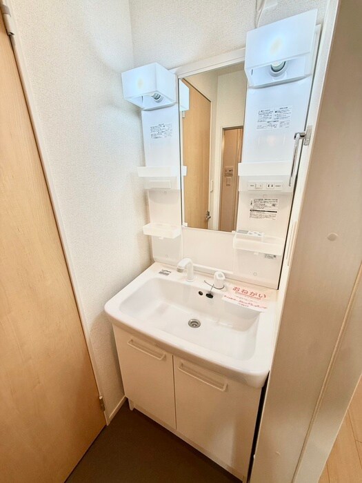 物件内観写真14　(洗面)