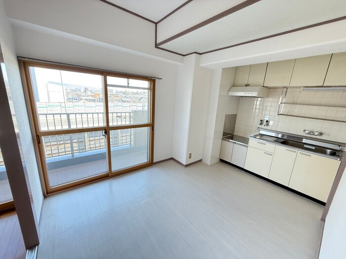 物件内観写真7　(居室)