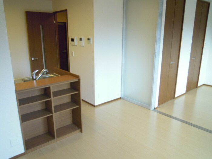 物件内観写真18　(居室)