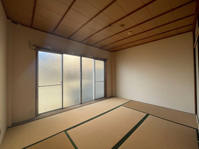 物件内観写真13　(居室)