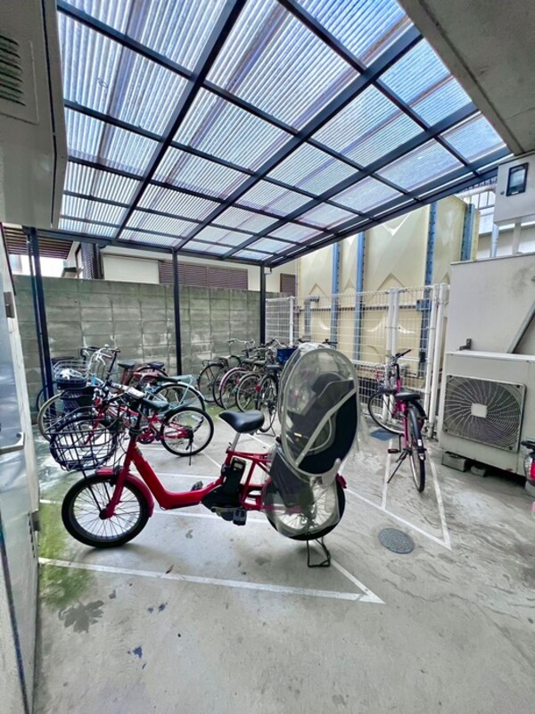 駐輪場