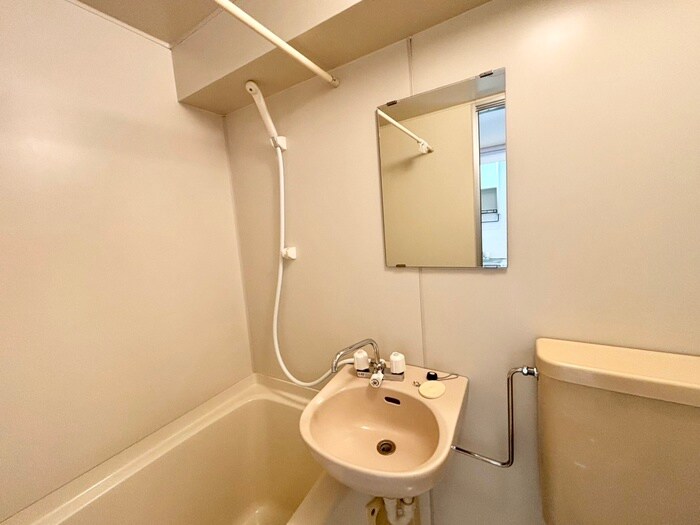 物件内観写真11　(洗面)