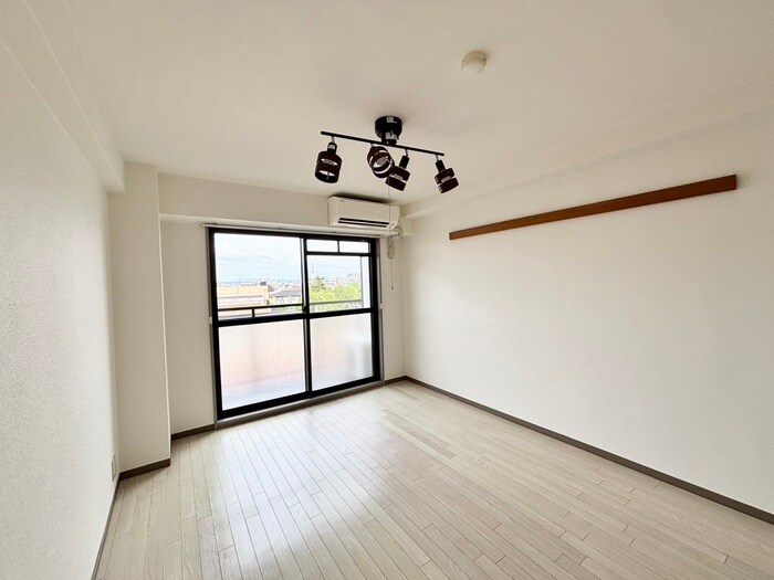 物件内観写真22　(居室)