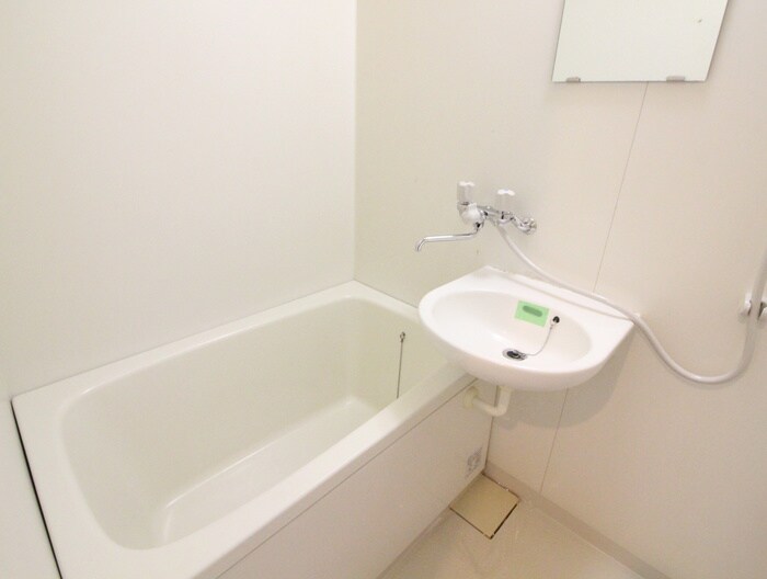 物件内観写真8　(バス／シャワールーム等)