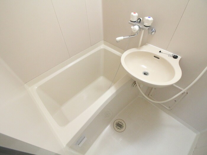 物件内観写真10　(バス／シャワールーム等)