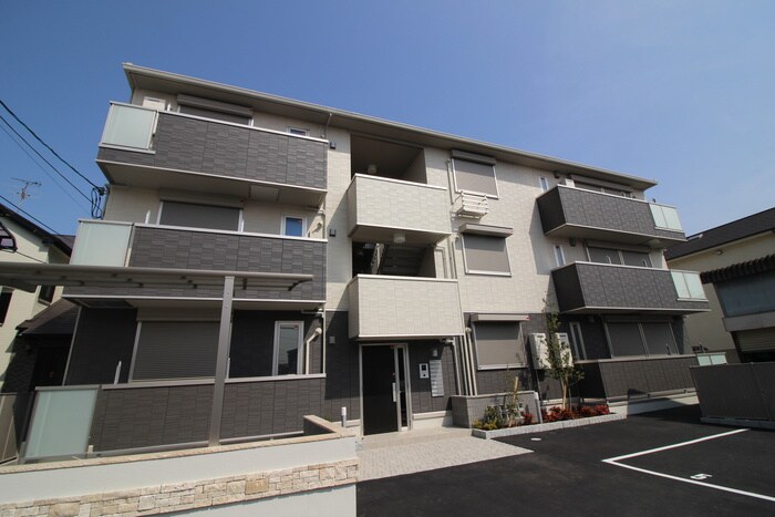 物件外観写真1　(外観写真)