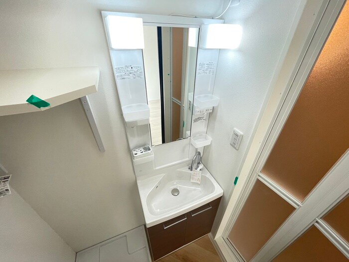 物件内観写真12　(洗面)